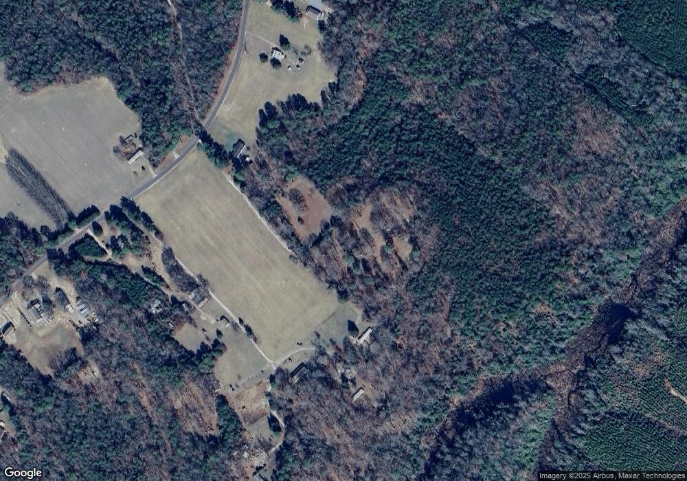 241 Chinquapin Cir, Dunnsville, VA 22454 - photo 1