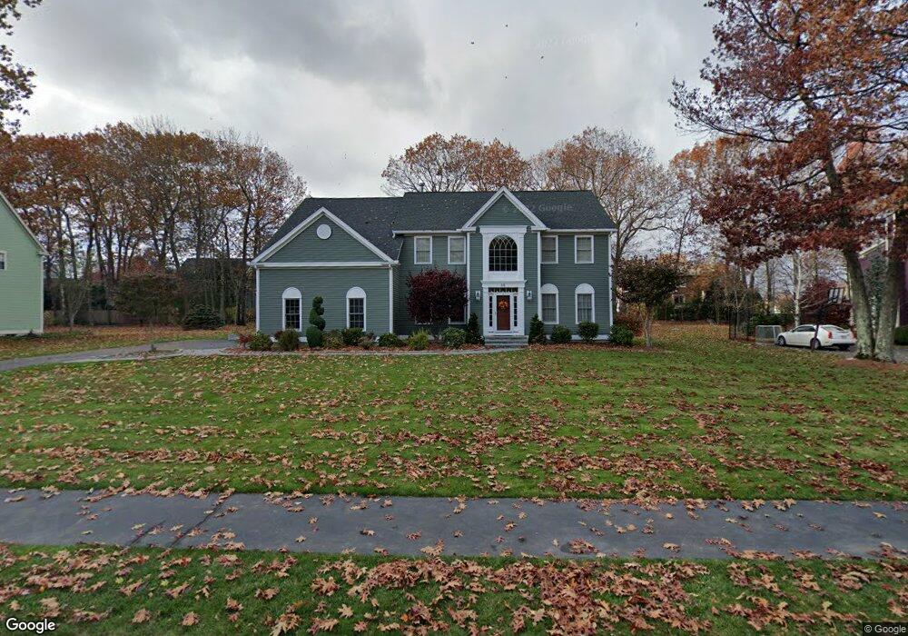 35 Camelot Dr, Shrewsbury, MA 01545 - photo 1