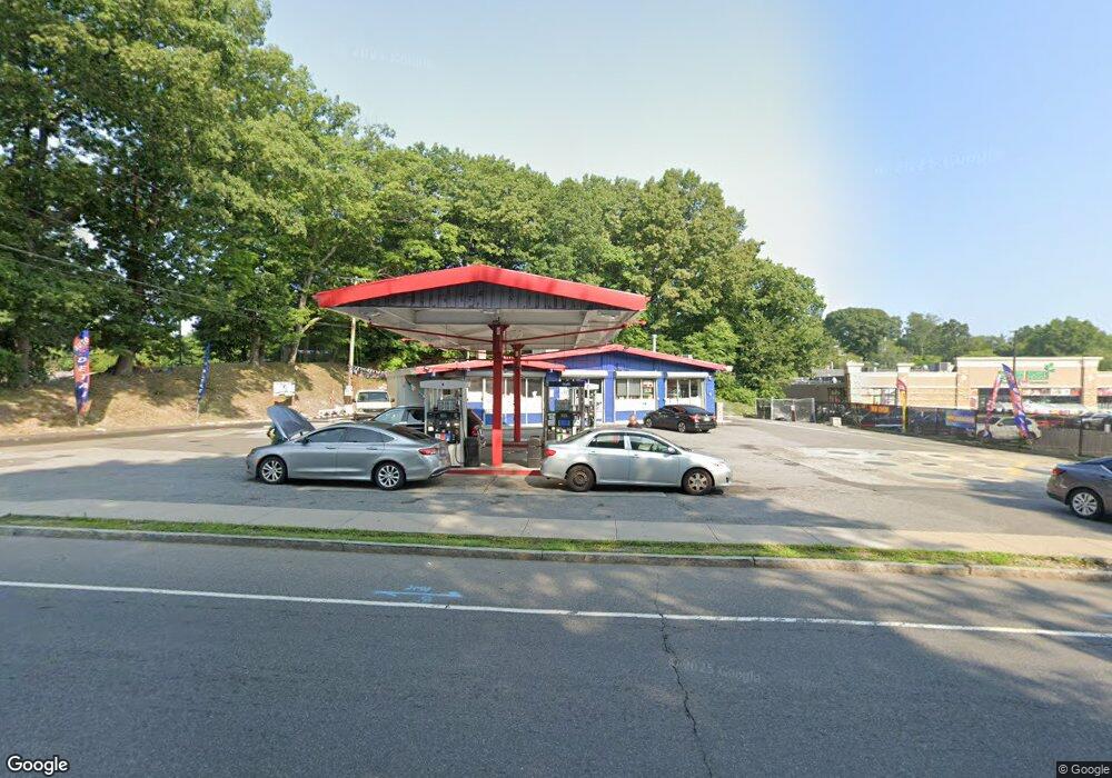 289 Huntington Turnpike, Bridge Port, CT 06610 - photo 1