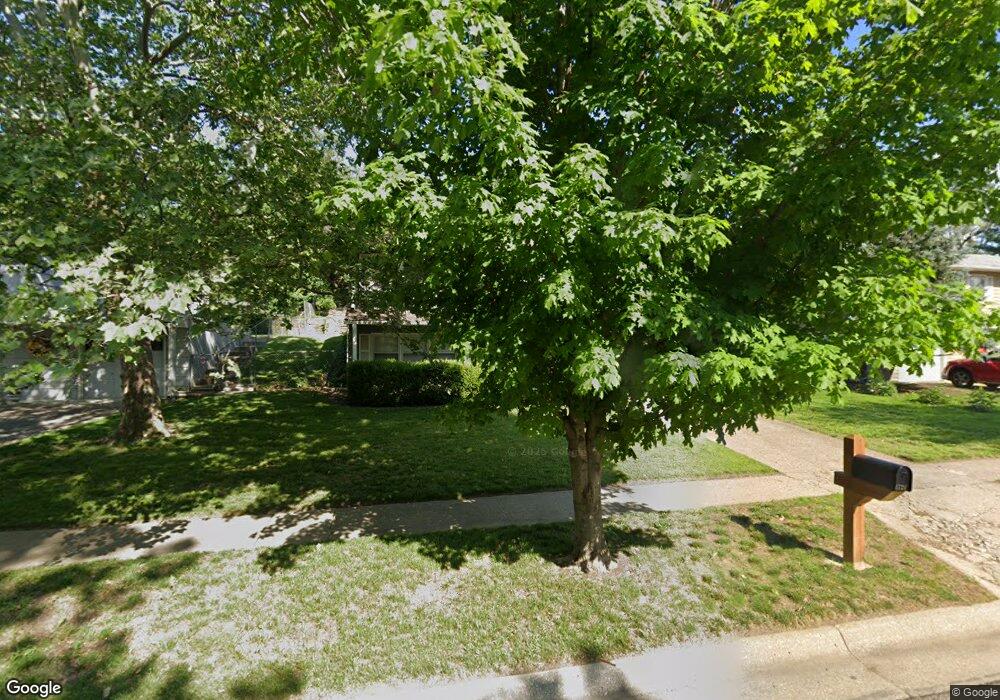 3726 S Humboldt St, Topeka, KS 66609 - photo 1