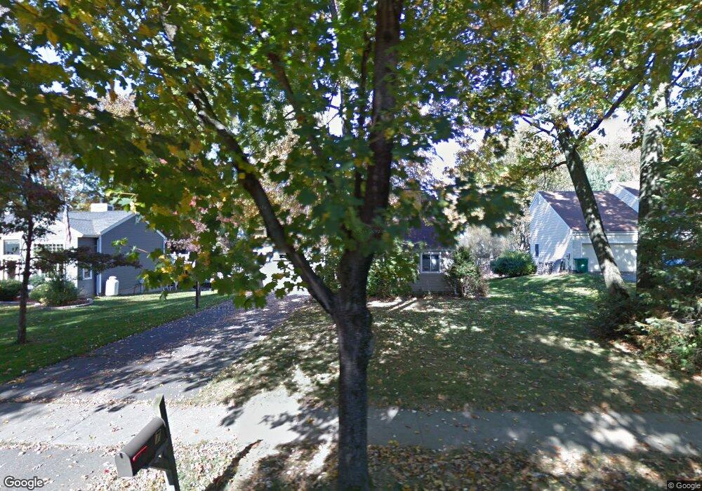 37 Towhee Ln, Glastonbury, CT 06033 - photo 1