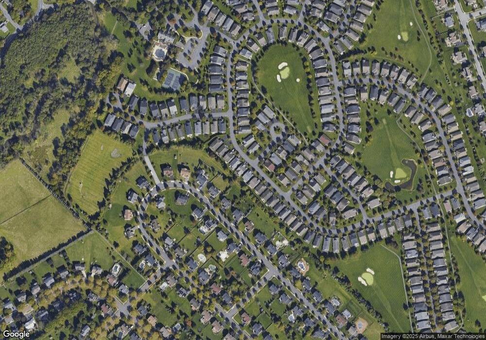 1956 Alexander Dr unit I30, Macungie, PA 18062 - photo 1