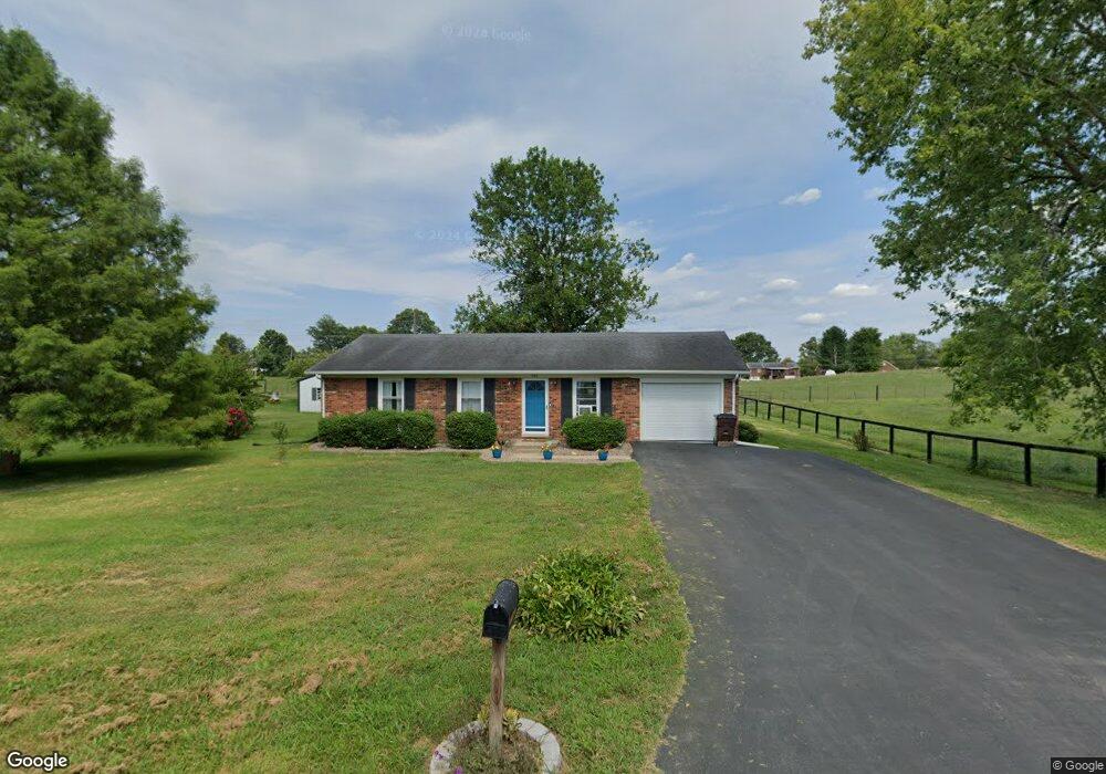 533 Ridge Rd, Harrodsburg, KY 40330 - photo 1