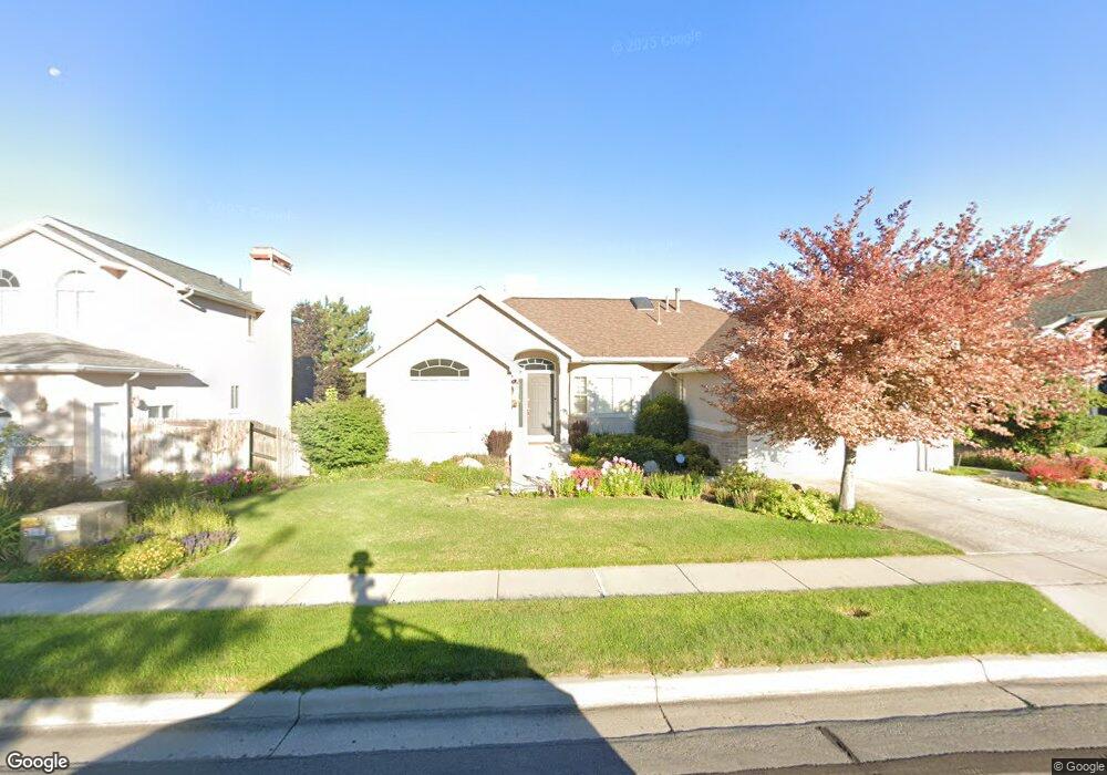 7916 Twelve Pines Dr, Sandy, UT 84094 - photo 1