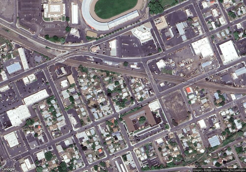 309 SW 14th St, Pendleton, OR 97801 - photo 1