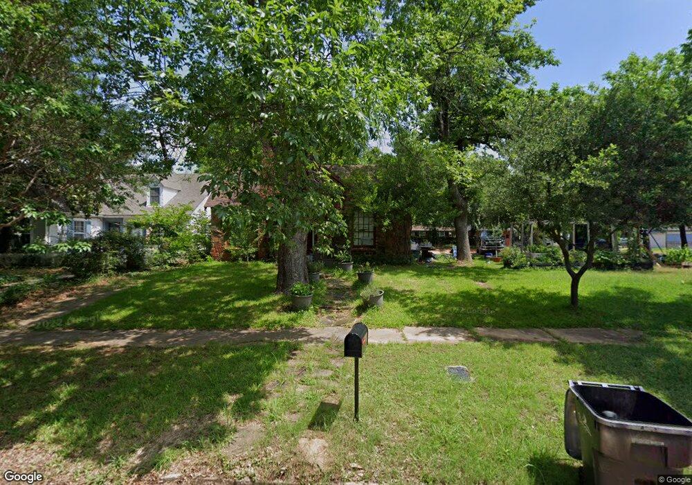 1405 W Main St, Denison, TX 75020 - photo 1
