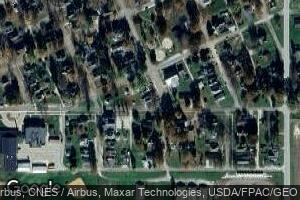 408 S Broadway St, Stronghurst, IL 61480