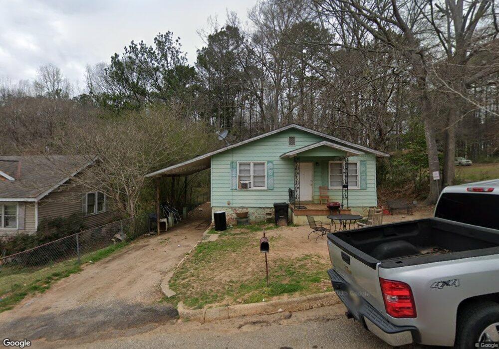 302 North Ave, Roanoke, AL 36274 - photo 1
