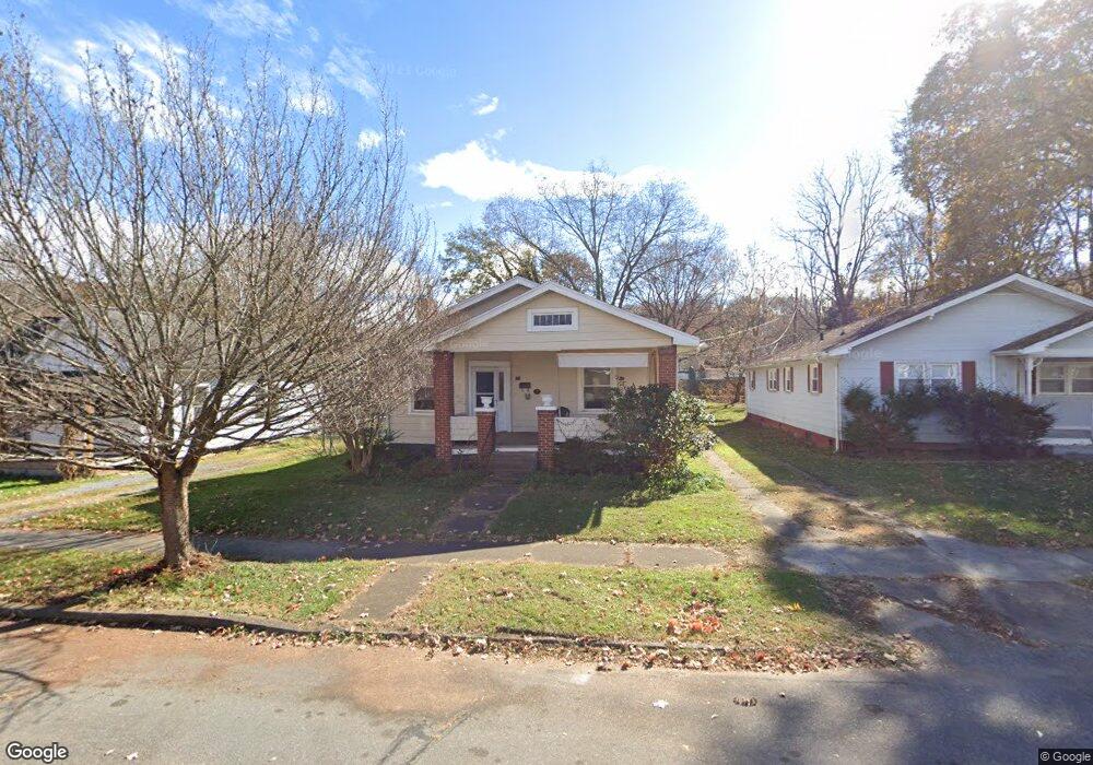 113 W Locust St, Johnson City, TN 37604 - photo 1