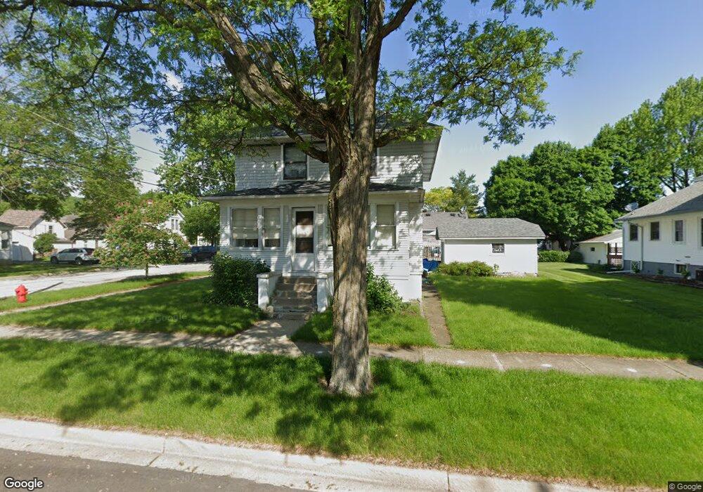 320 La Fox River Dr, Algonquin, IL 60102 - photo 1