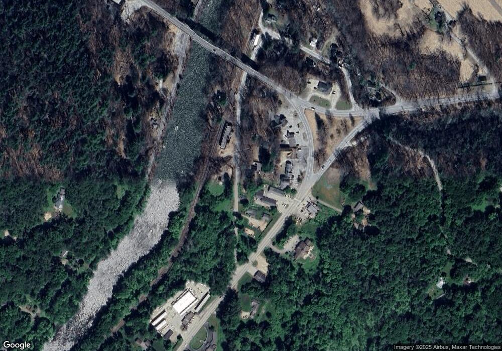 7 River Rd S, Cornwall Bridge, CT 06754 - photo 1