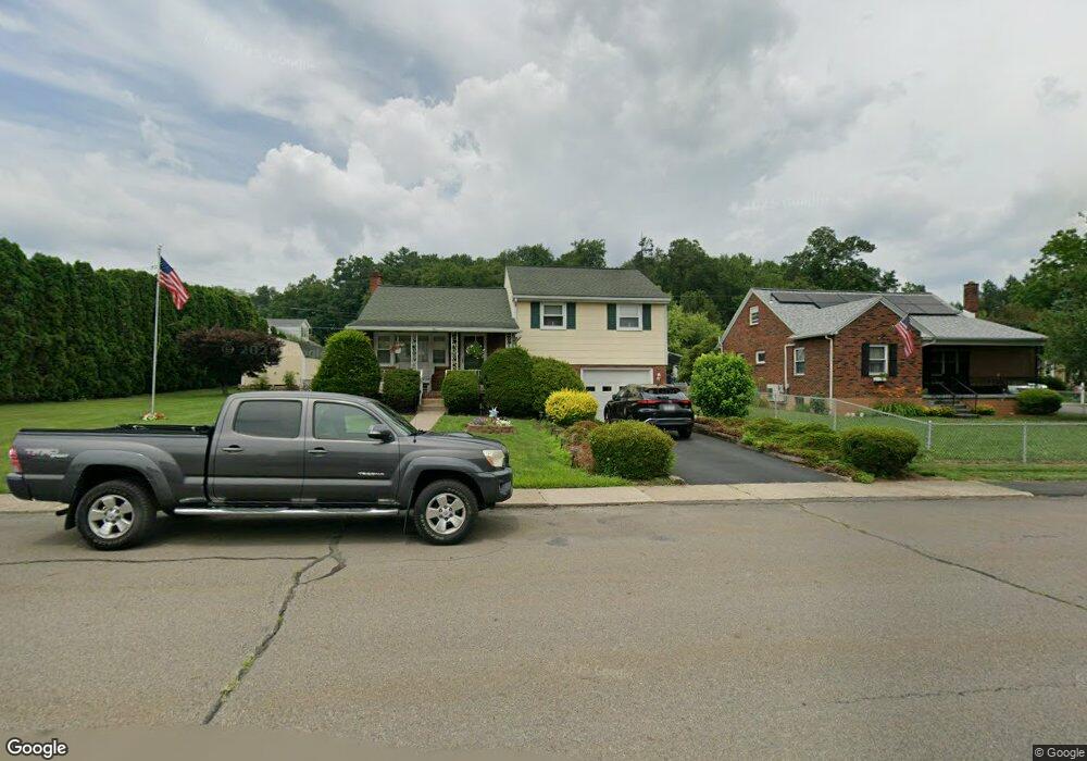 409 Beechwood Ave, Mar Lin, PA 17951 - photo 1