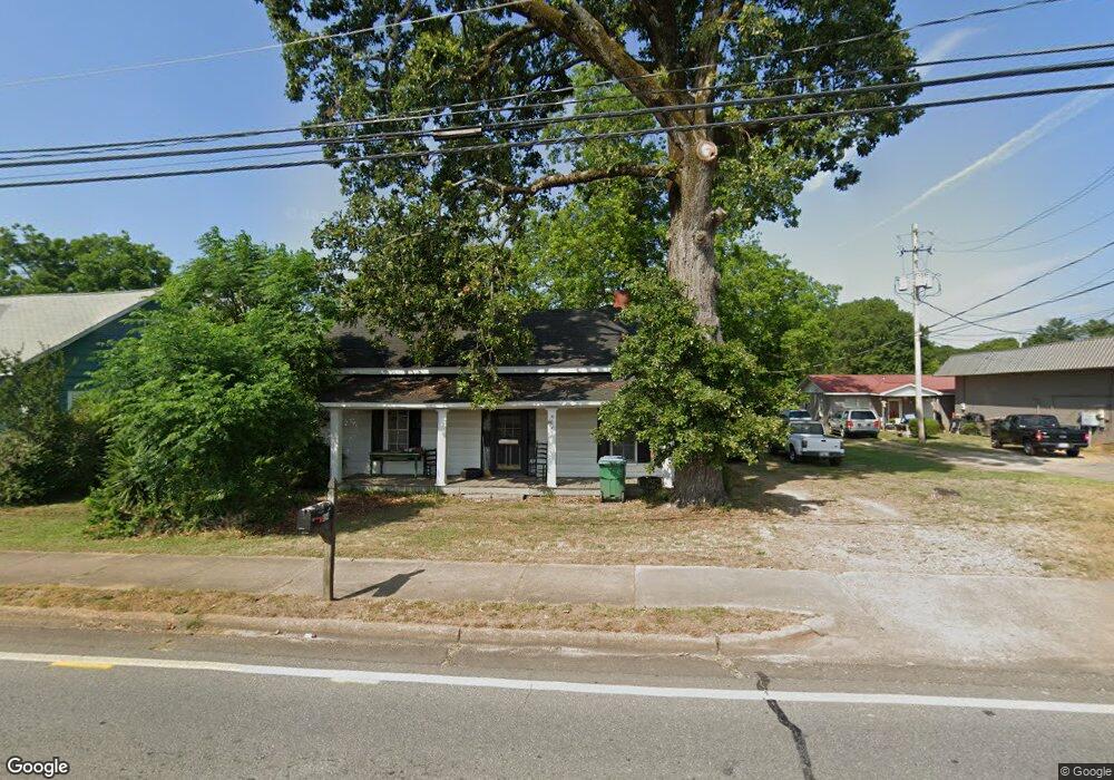654 S Broad St, Commerce, GA 30529 - photo 1
