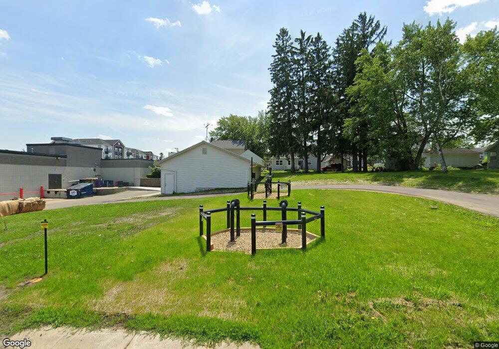 225 W 2nd St, Zumbrota, MN 55992 - photo 1