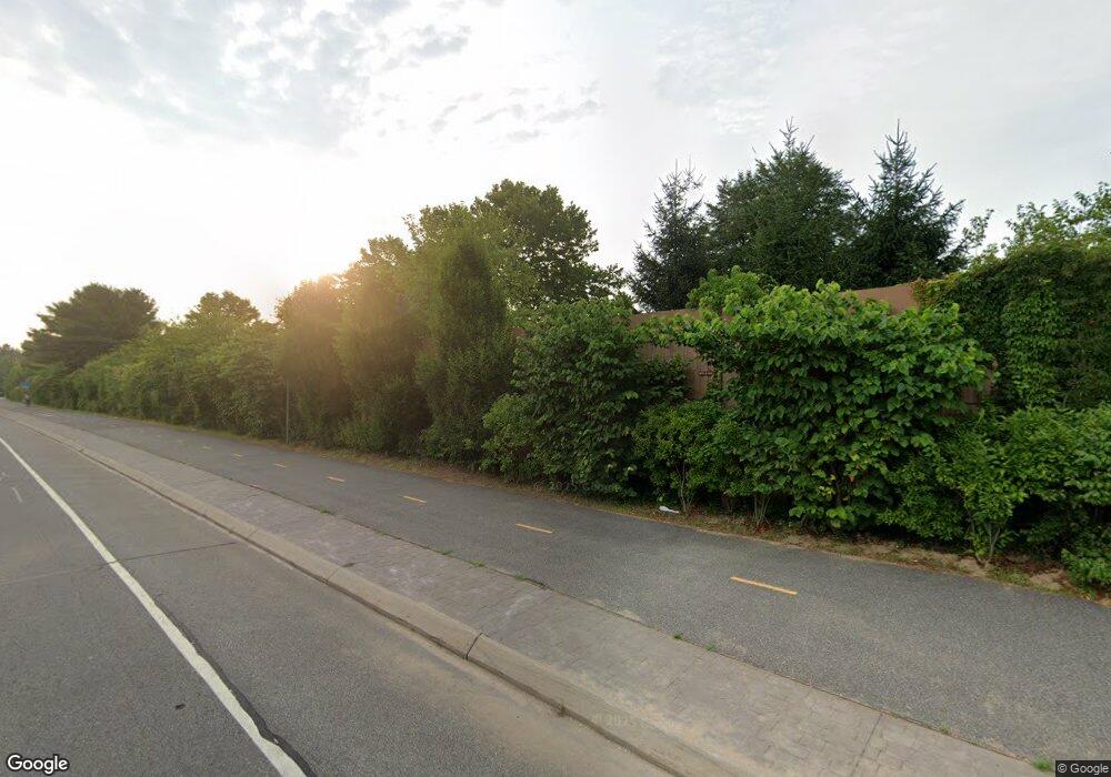 34 W Pond Ct, Smithtown, NY 11787 - photo 1