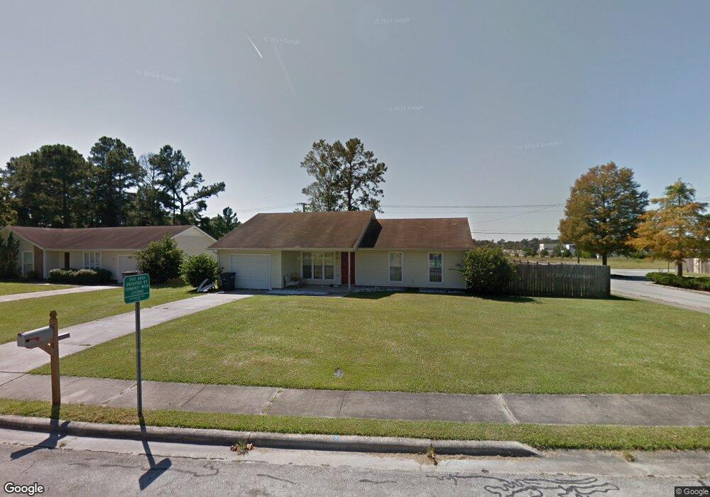 200 Warren Ct, Jacksonville, NC 28546 - photo 1