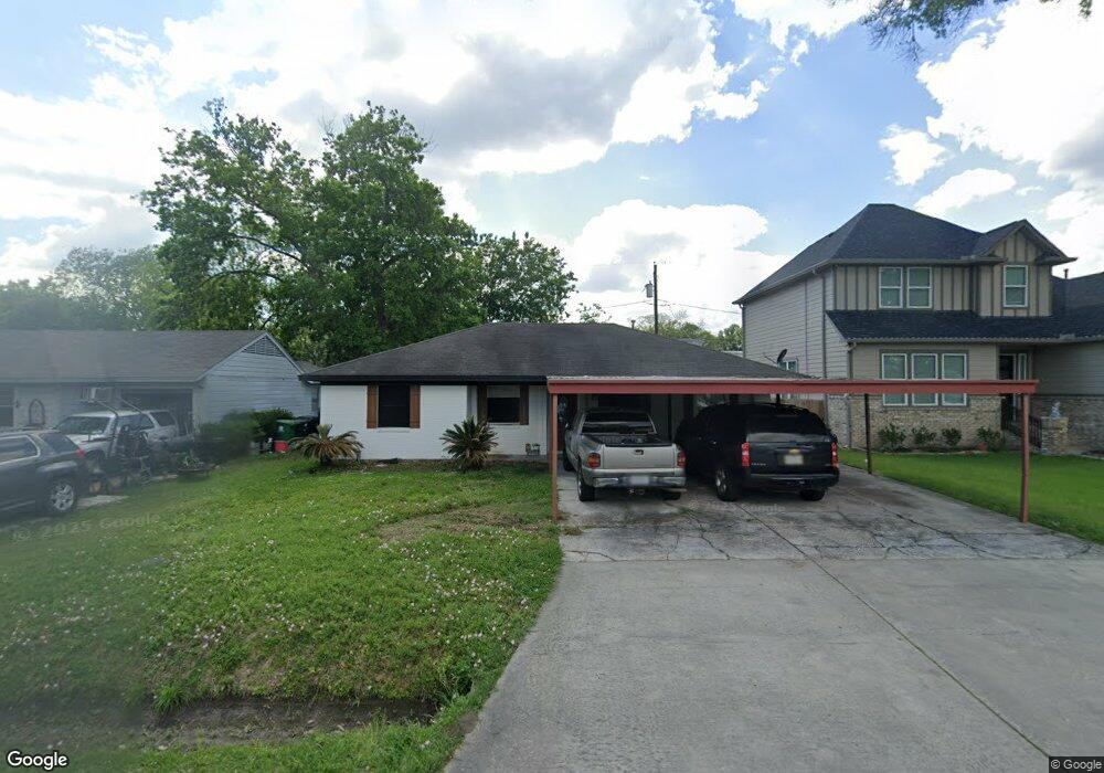 4307 Cadmus St, Houston, TX 77022 - photo 1