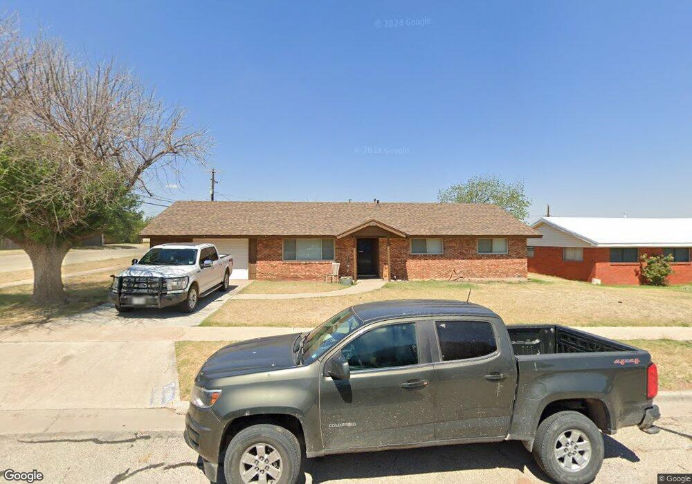 2614 Lynn Dr, Big Spring, TX 79720 - photo 1