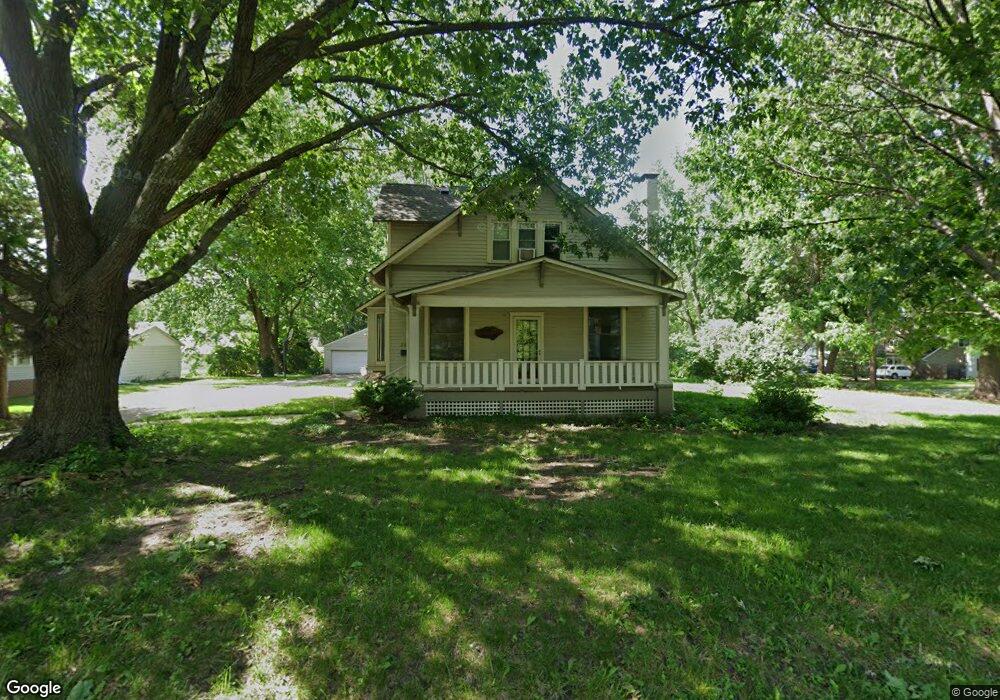 2827 SW 19th St, Topeka, KS 66604 - photo 1