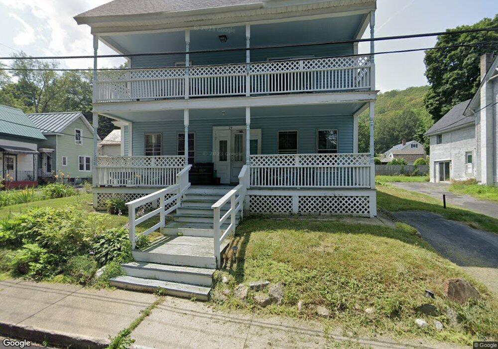 25 Prospect St unit 2, Bellows Falls, VT 05101 - photo 1