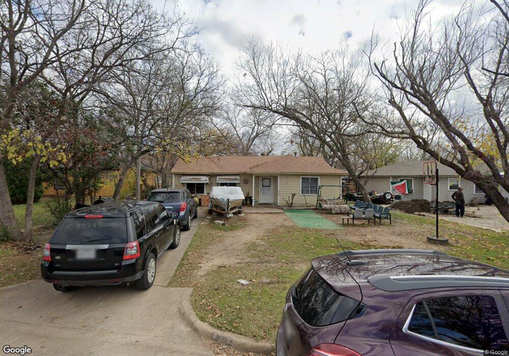 633 Cimarron Trace, Grand Prairie, TX 75051 - photo 1