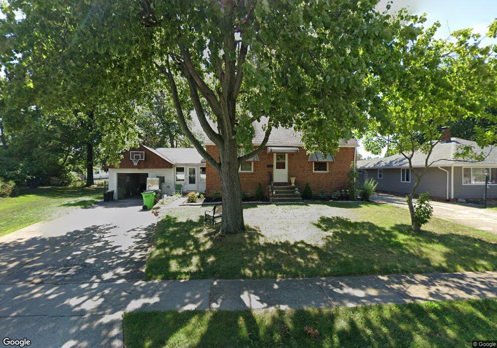 1784 Arbor St, Wickliffe, OH 44092 - photo 1