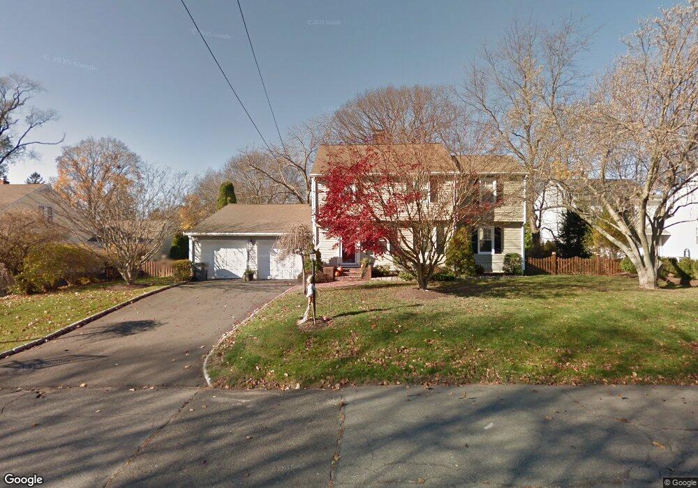 683 Fairchild Rd, Trumbull, CT 06611 - photo 1