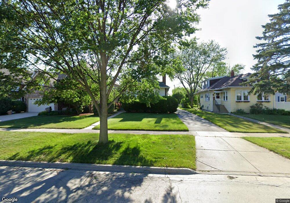 300 N Oak St, Elmhurst, IL 60126 - photo 1