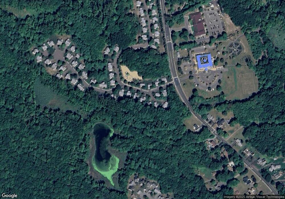 11 Quail Hollow, Enfield, CT 06082 - photo 1