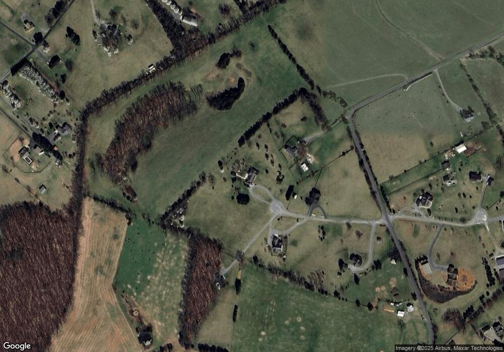 296 Wildflower Ln, Luray, VA 22835 - photo 1