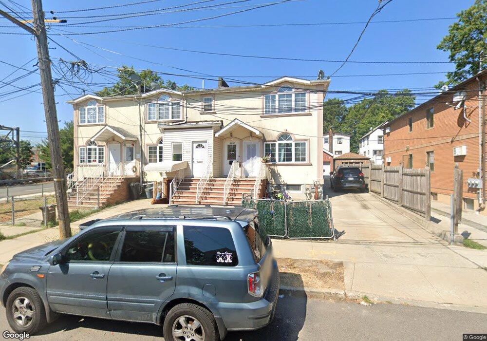 60-12 172nd St, Fresh Meadows, NY 11365 - photo 1