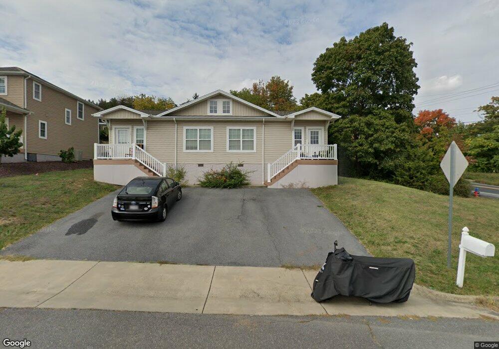 1809 Willow Hill Dr, Harrisonburg, VA 22801 - photo 1