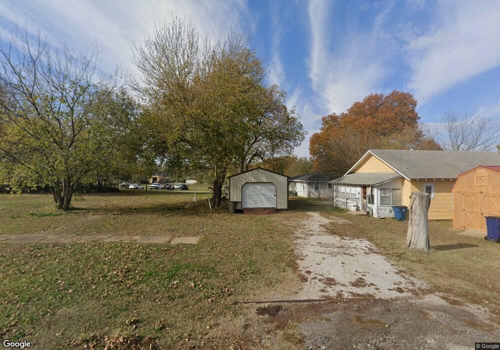 408 N Dunlap St, Cleveland, OK 74020 - photo 1