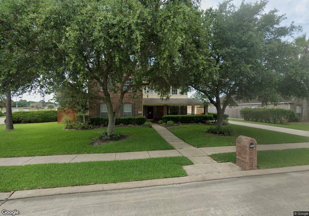 2871 Everett Dr, Friendswood, TX 77546 - photo 1