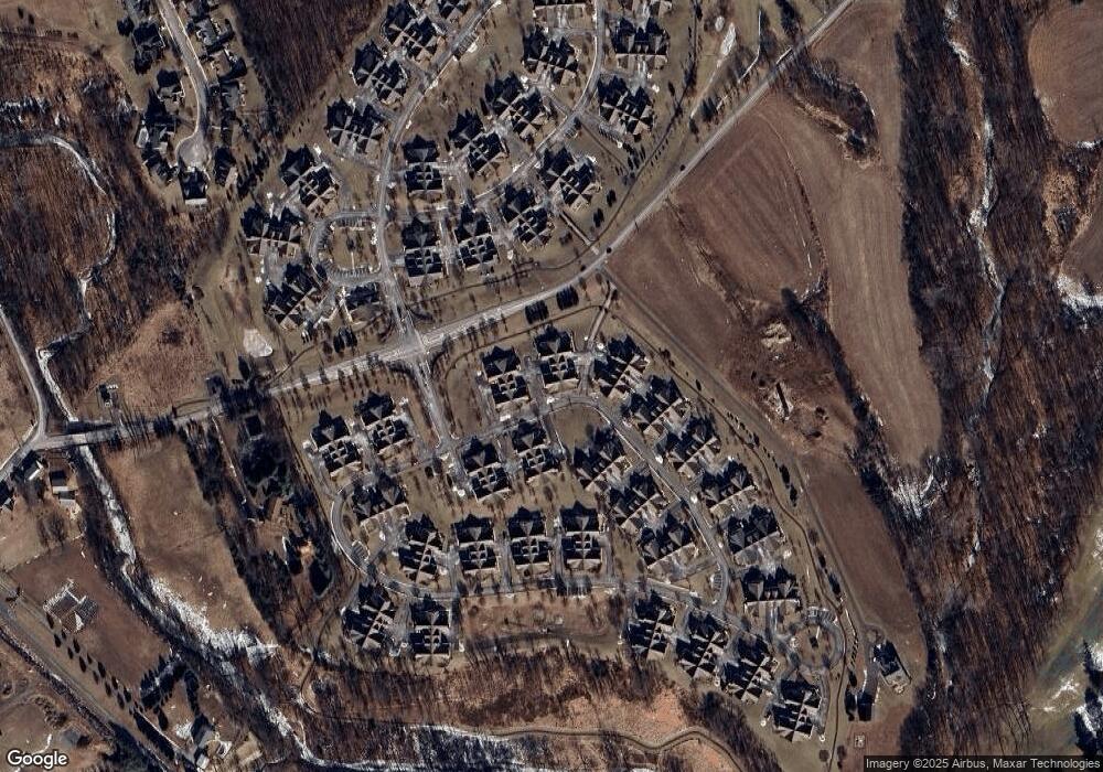 1015 Burgundy Cir, Pennsburg, PA 18073 - photo 1