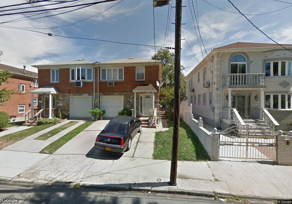 4637 160th St, Flushing, NY 11358 - photo 1