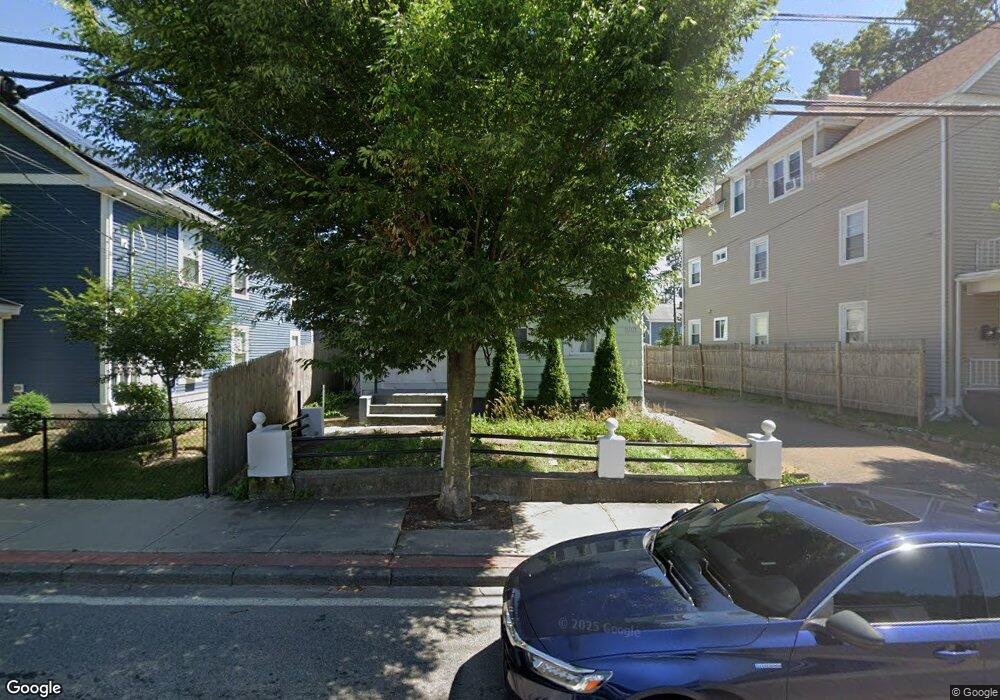 153 Division St, Pawtucket, RI 02860 - photo 1