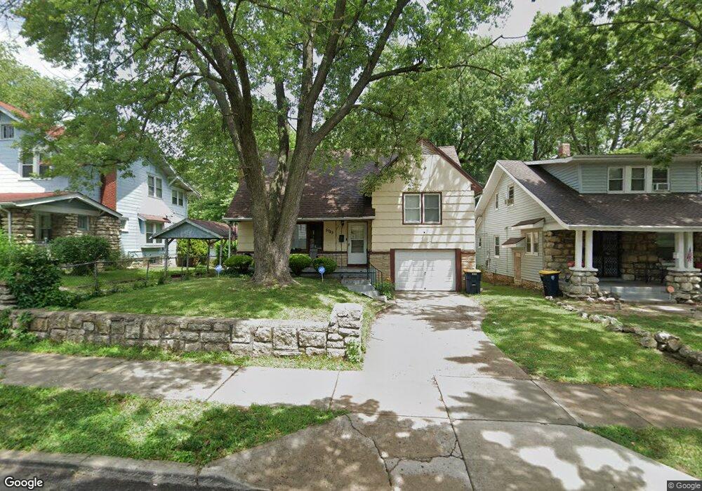 5723 Euclid Ave, Kansas City, MO 64130 - photo 1