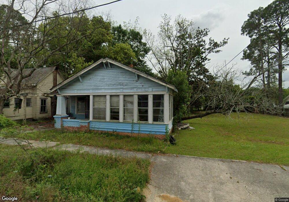 220 4th Ave SE, Moultrie, GA 31768 - photo 1