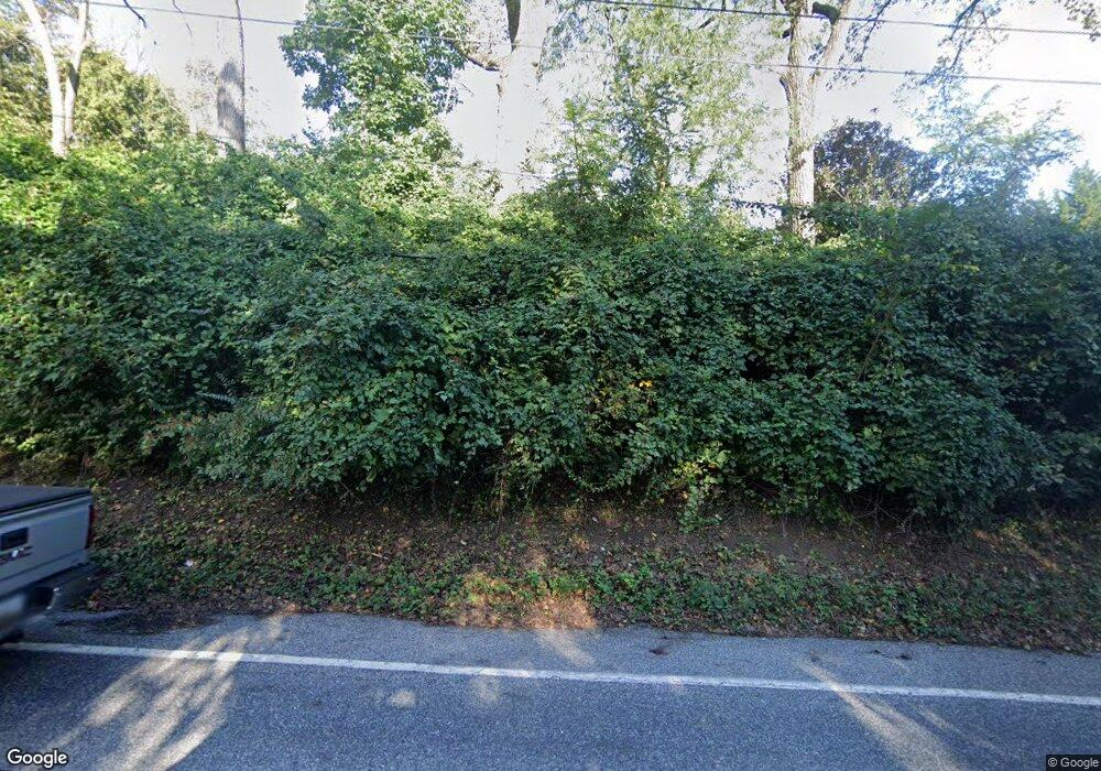 11103 Falls Rd, Lutherville Timonium, MD 21093 - photo 1