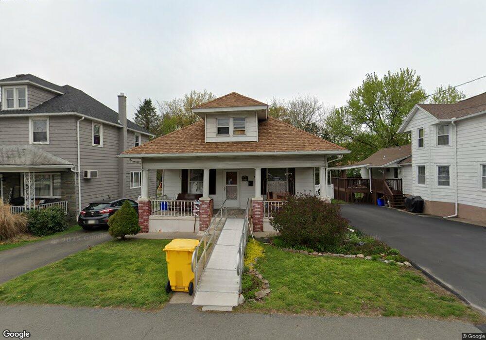 138 S Main St unit 8, Archbald, PA 18403 - photo 1