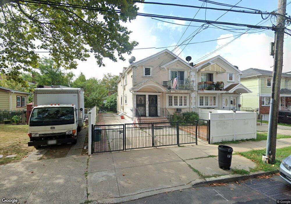 16110 72nd Ave unit 2F, Fresh Meadows, NY 11365 - photo 1