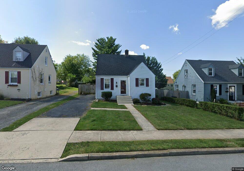 1041 Fairview Rd, Hagerstown, MD 21742 - photo 1