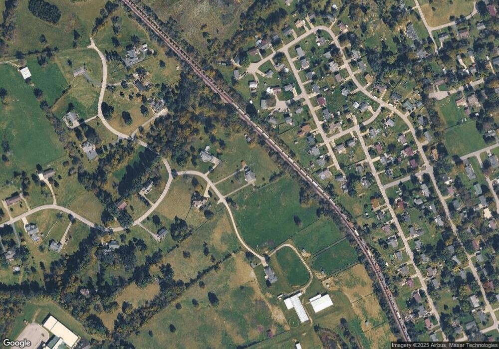 1005 Edgehill Dr, Lawrenceburg, KY 40342 - photo 1