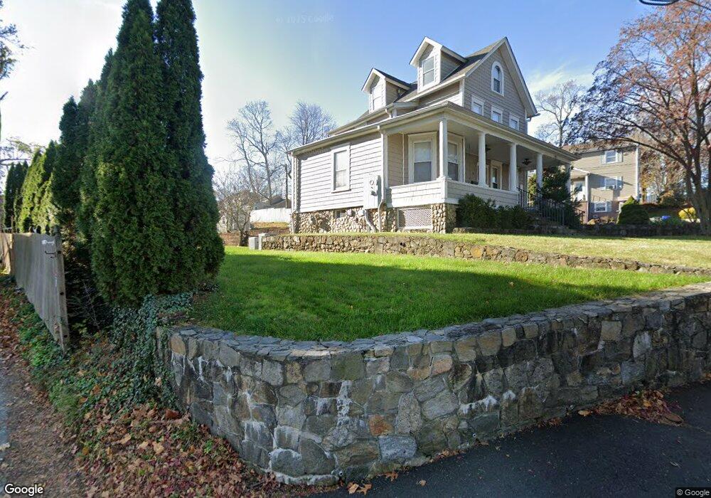 24 Grandview Ave unit B, Norwalk, CT 06850 - photo 1