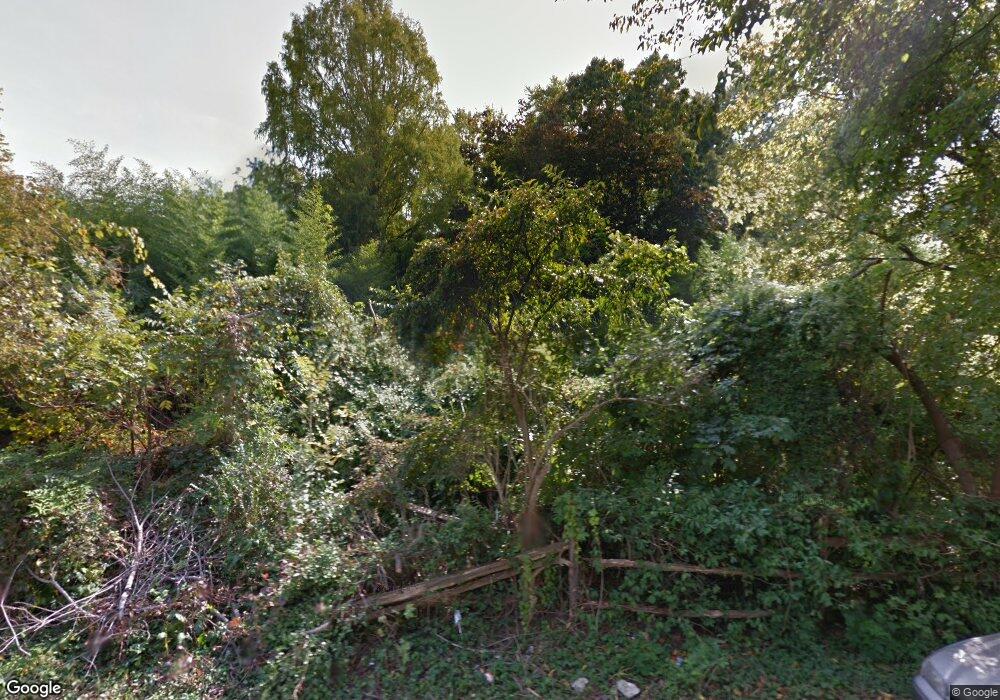 305 Marshall St, Gaithersburg, MD 20877 - photo 1