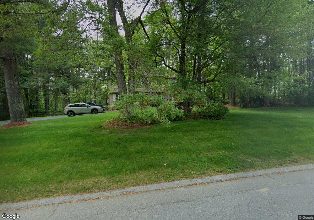 9 Meadowbrook Ln, Litchfield, NH 03052 - photo 1