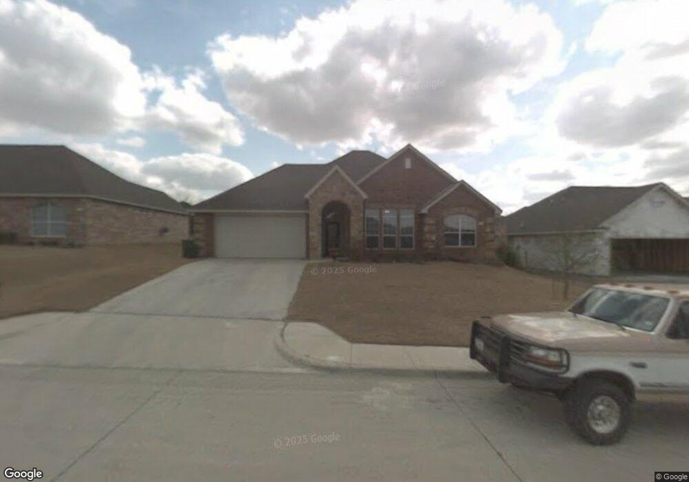 206 Water Oak Ln, Weatherford, TX 76086 - photo 1