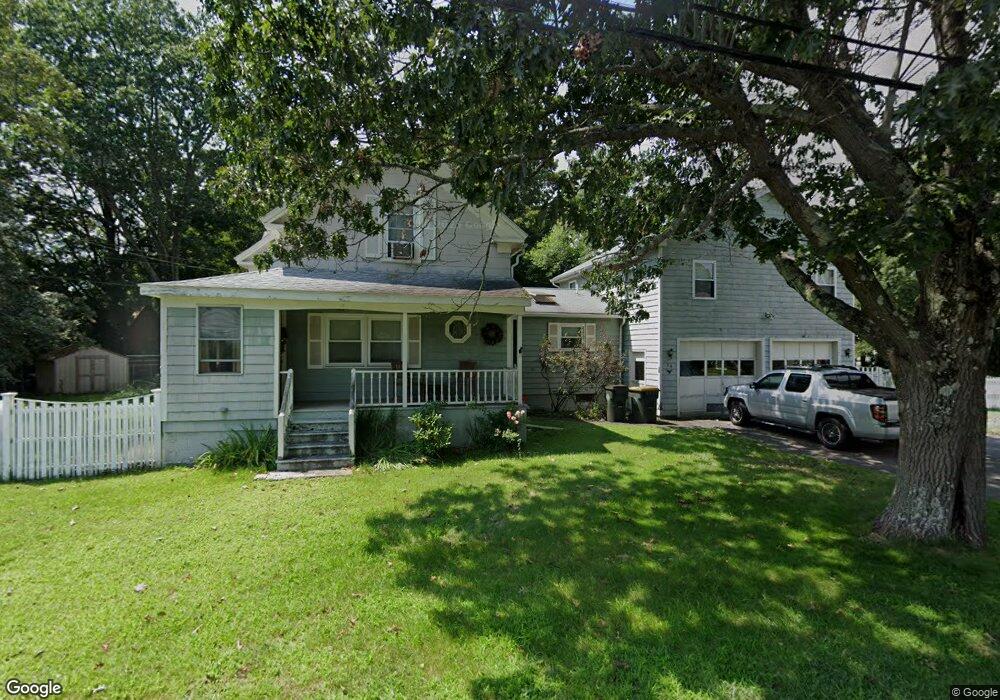 14 Lake St unit 2nd Flr, Bellingham, MA 02019 - photo 1