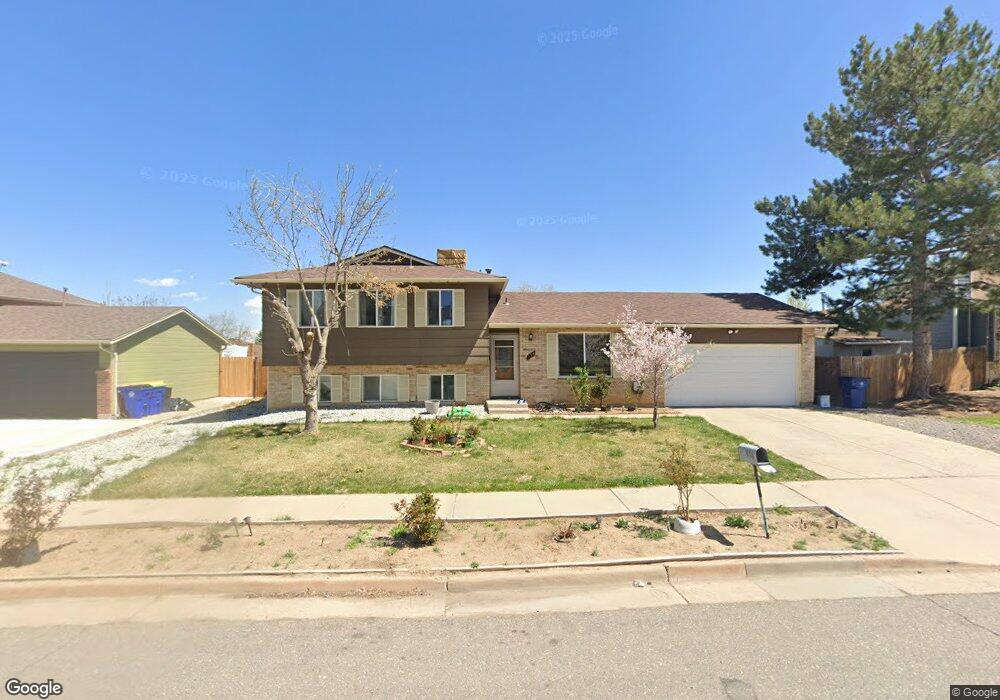 934 S Uravan St, Aurora, CO 80017 - photo 1